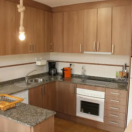 'garbi', 500m To Beach, Private Pool, On-site-service, Dog